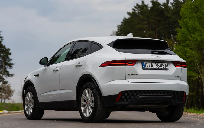 Jaguar E-Pace cena 93000 przebieg: 133000, rok produkcji 2018 z Białystok małe 436